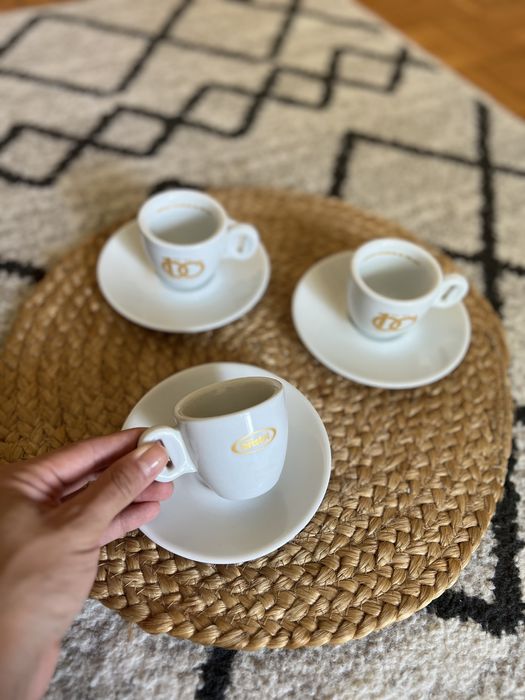 Set 3 cesti cu farfurii pt espresso Bristot