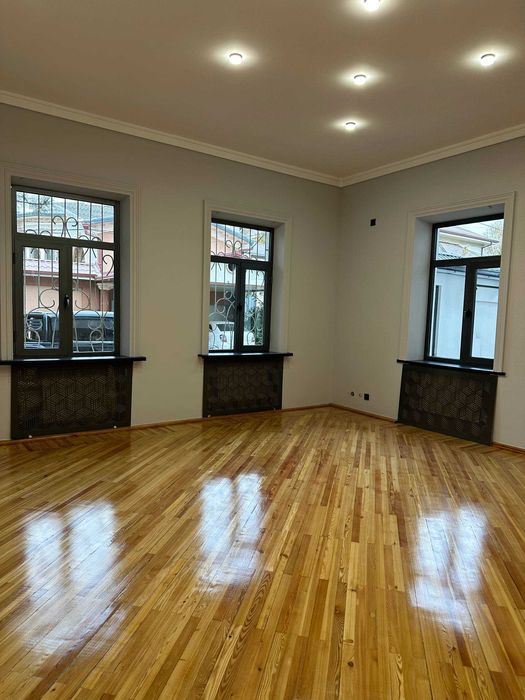 Яккасарой Аренда Ракат махалла жуманжи ва резденция