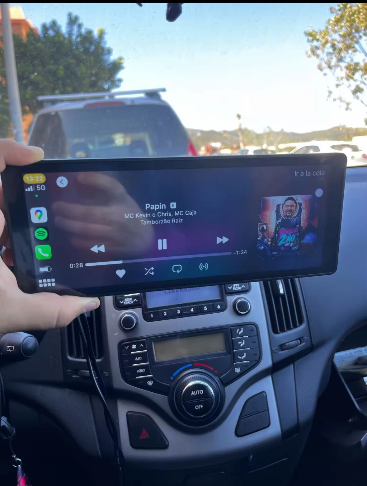 Navigatie Auto Universala | Apple CarPlay/Android Auto | 10 inc | Waze