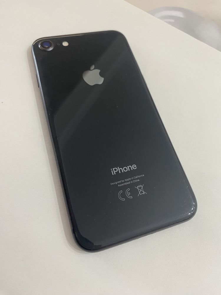 Айфон 8 IPhone 8