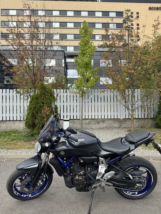 YAMAHA MT 07 RB Series / A / A2
