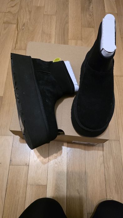 Ugg mini dipper nr 38(24 cm)