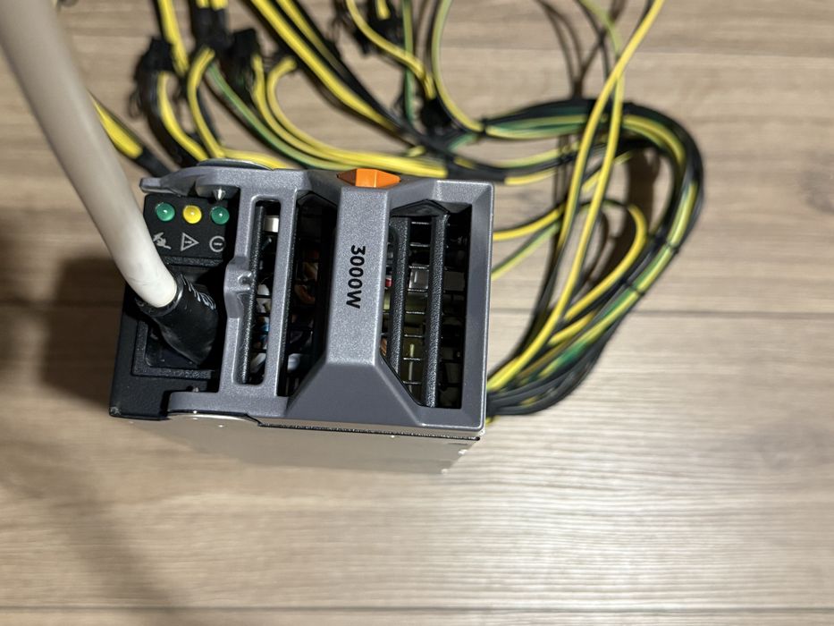 Sursa alimentare PC/Server DELL 3000W