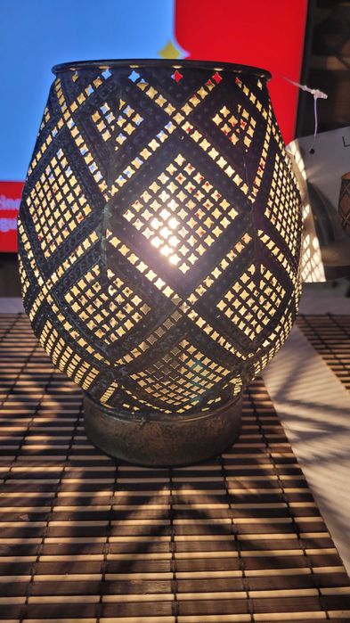 Lampă decorativă