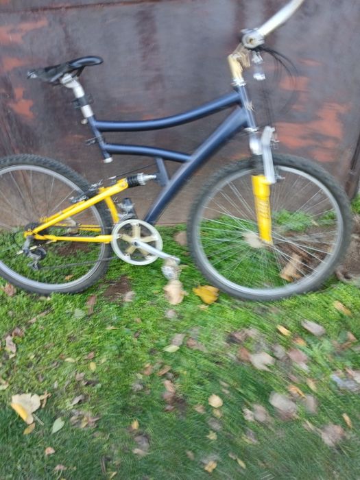 Продавам 2 велосипед баик цена 155 лв