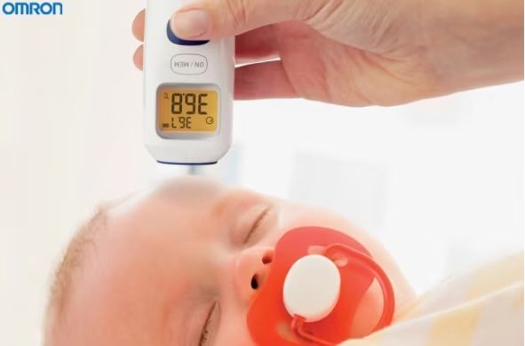 Termometru de frunte OMRON Gentle Temp 720, cu infrarosu