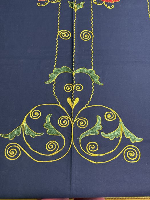 Продаётся занавески на дверь из хб с вышивкой в национальном стиле