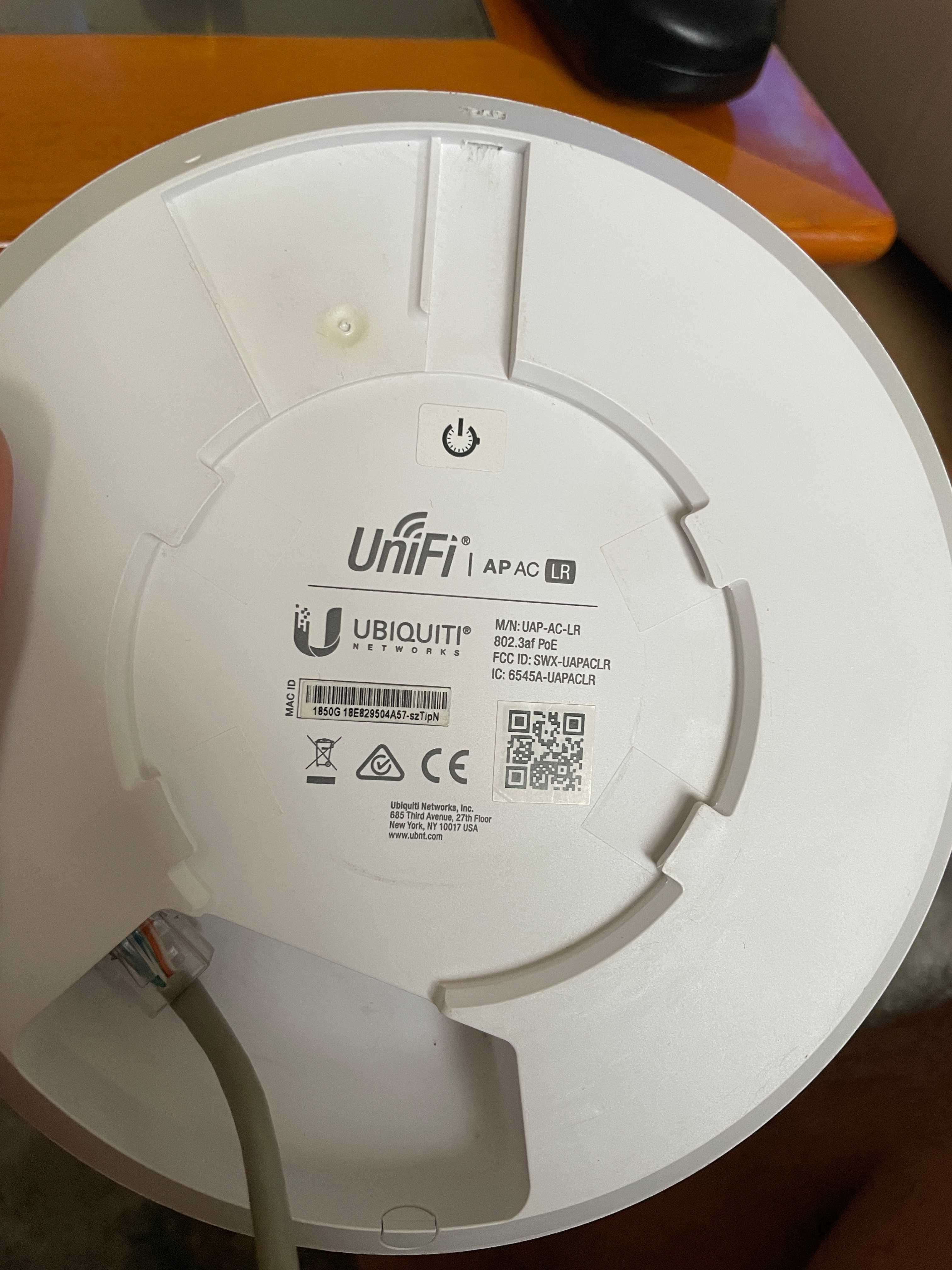 Ubiquiti Networks UAP-AC-LR WLAN точка за достъп 1000 Мбит/с Бяла