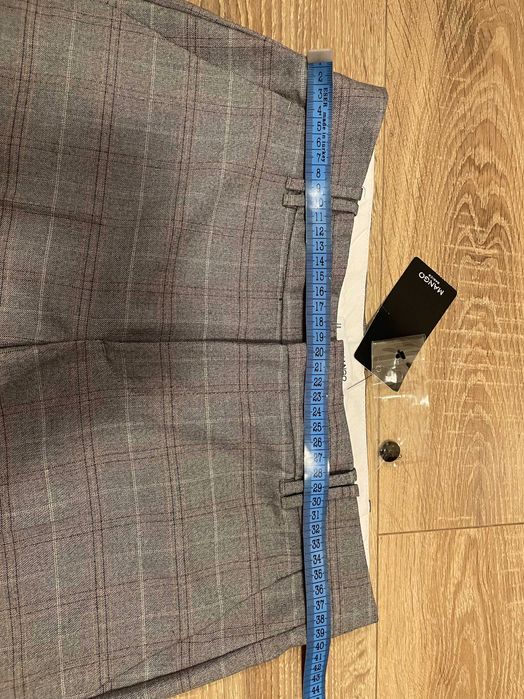 Pantaloni clasici conici gri carouri Mango 36