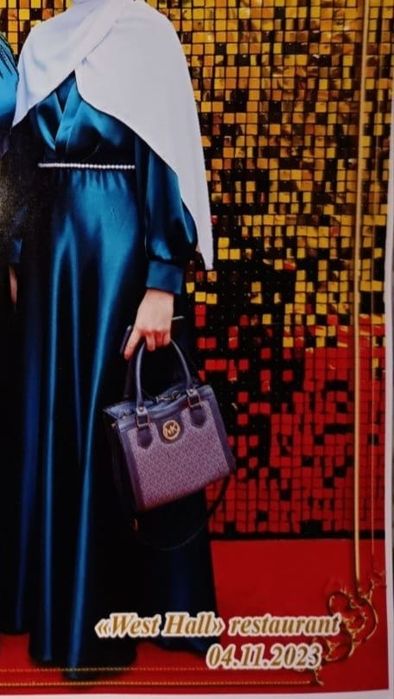 Продам платье торжественное