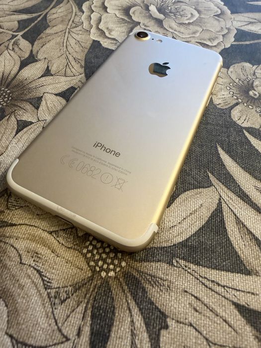 Apple Iphone 7.