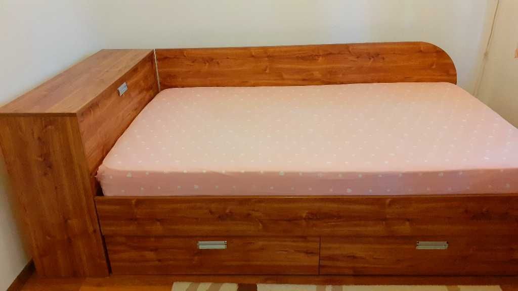 Поръчкова спалня с ракла и матрак -тип Приста 120/200