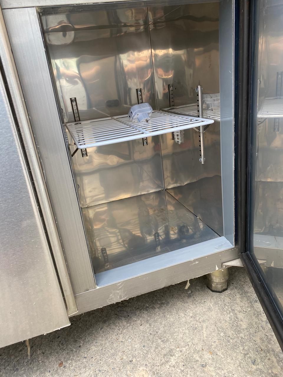 Стол холодильник морозильник