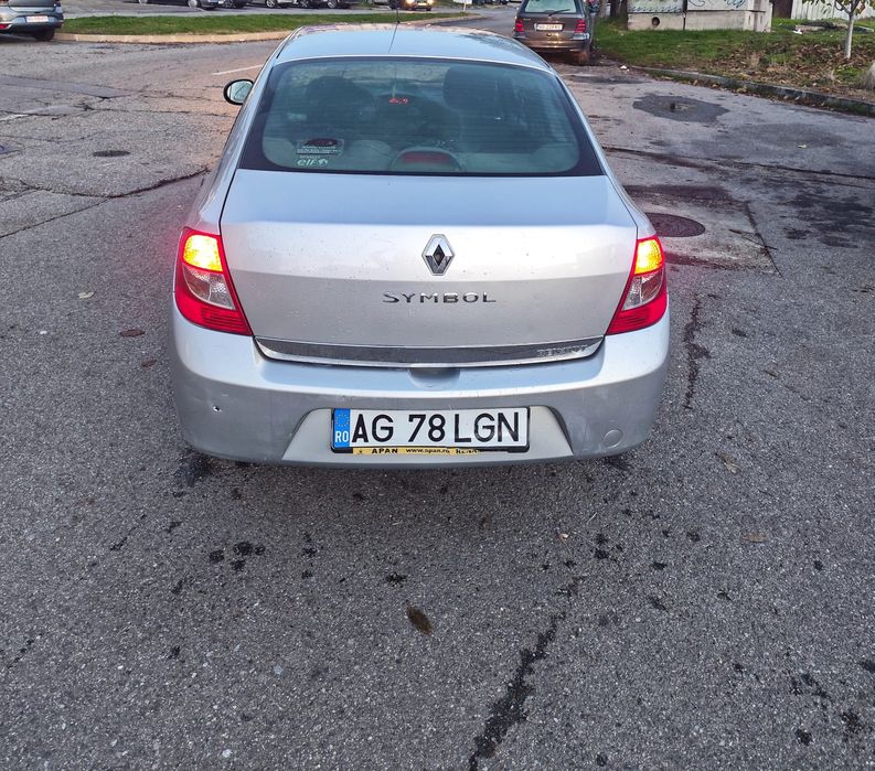 Renault symbol 2009 1.4 16 v "full"