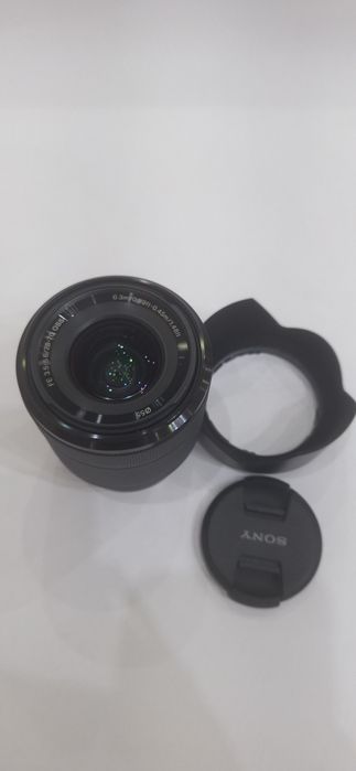 обектив Sony FE 28-70mm f/3.5-5.6 OSS