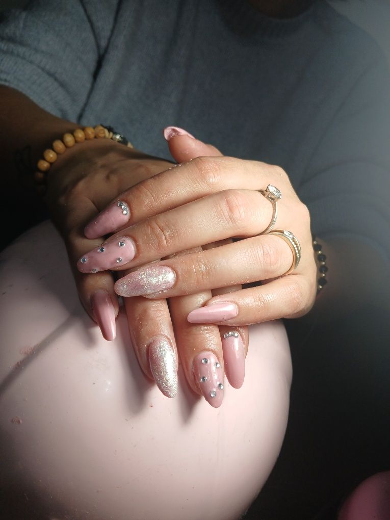 Aplic unghii cu gel/oja semi