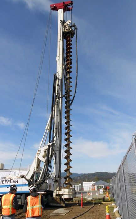 Шнек для бурение Д400 д600 д800