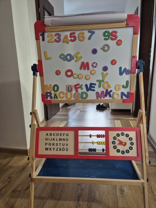 Tabla magnetica cu litere și cifre