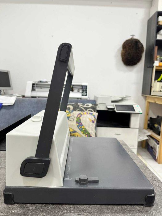 Продается металлический переплет (Брошюровщик)