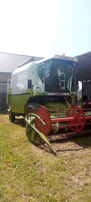 Combina Claas dominator