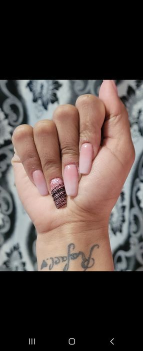 Manichiura pedichiura cu gel