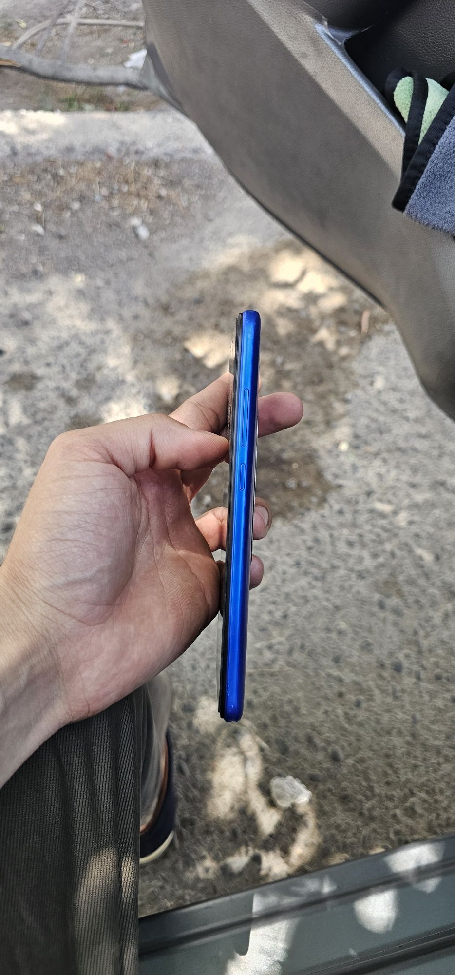 Redmi 8A 32 gb sotiladi