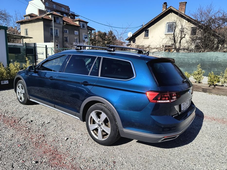 Автомобил под наем