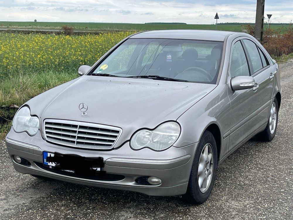 Mercedes c180 K. Elegance