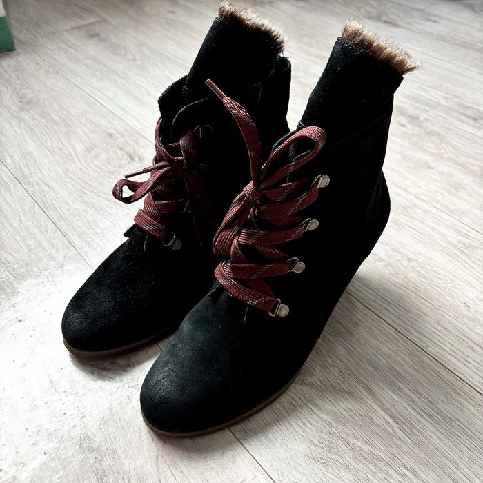 Новые зимние ботинки Clarks