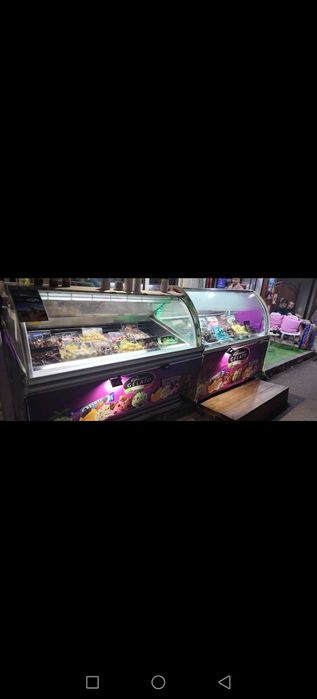 Витрина за сладолед ISA