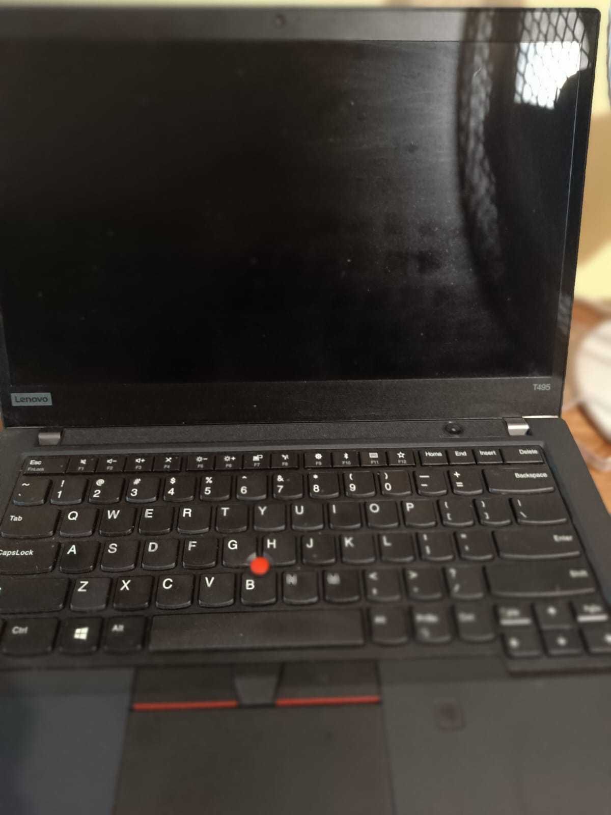 Lenovo T495 Laptop ,256PCIeNVMe,16Gb,AMD Ryzen 5 Pro ,14.0 FHD