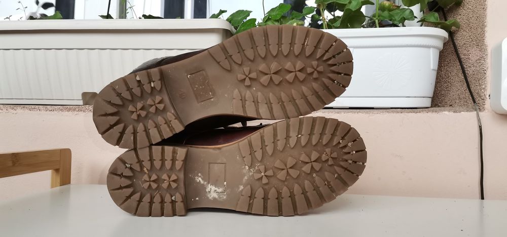 Боти Xahira Естесвена кожа 39н.