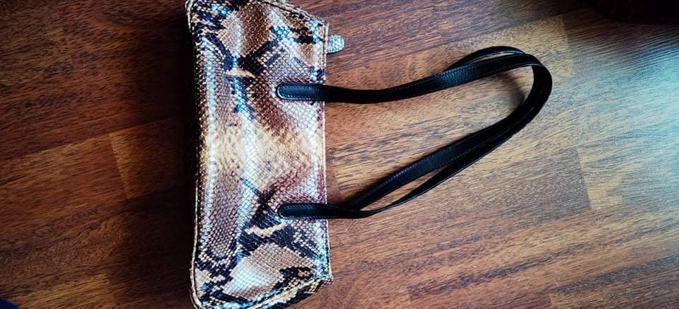 Geanta  Stefano Serapian