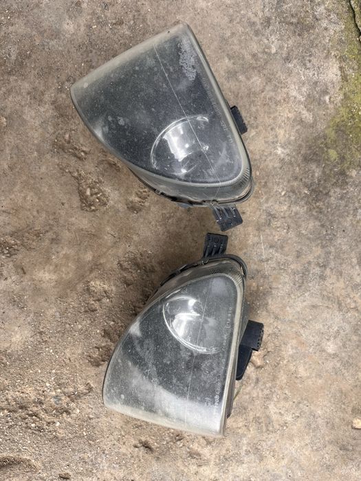 proiectoare originale f10/11 2011