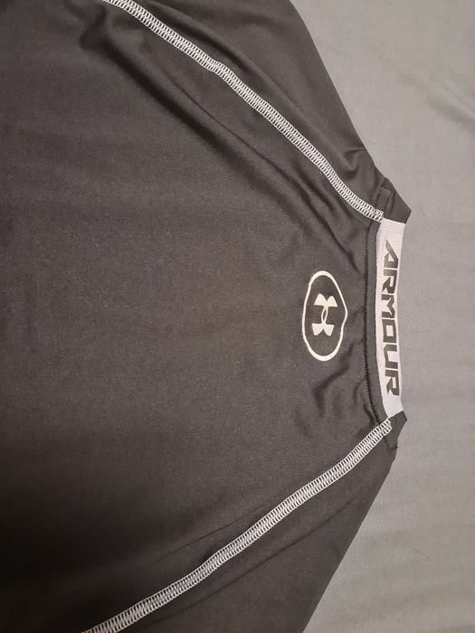 Tricou elastic slimfit