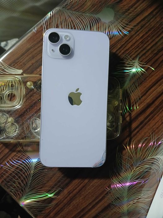 Продам Iphone 14 plus 128