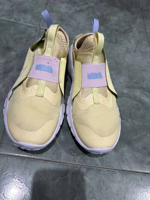 Маратонки Nike 36 номер