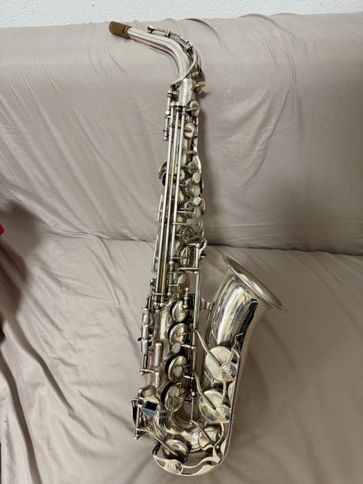 Saxofon Yamaha YAS 275 SILVER (Argintiu)