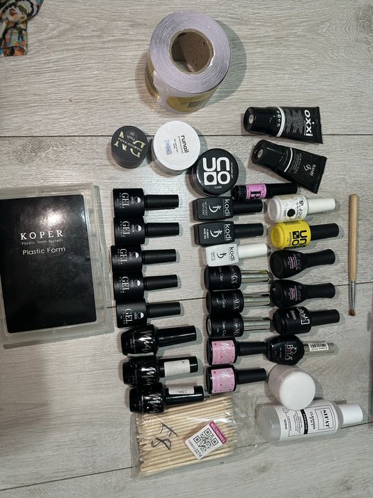 Маникюрный набор. Весь. Отдельно не продается