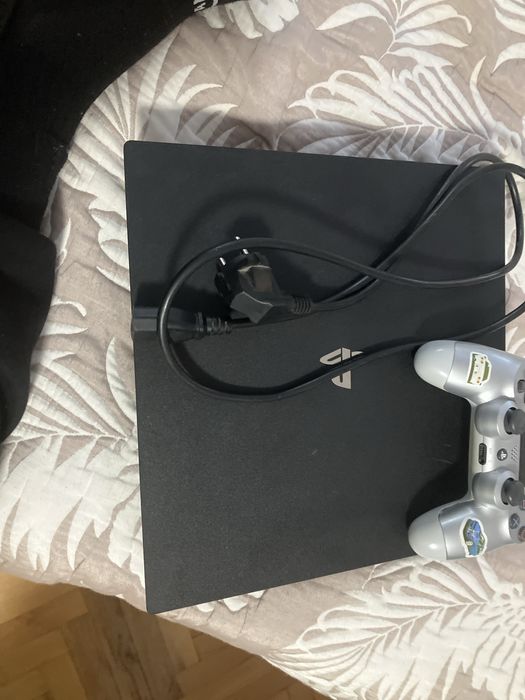 Playstation4 pro 1tb без гаранция