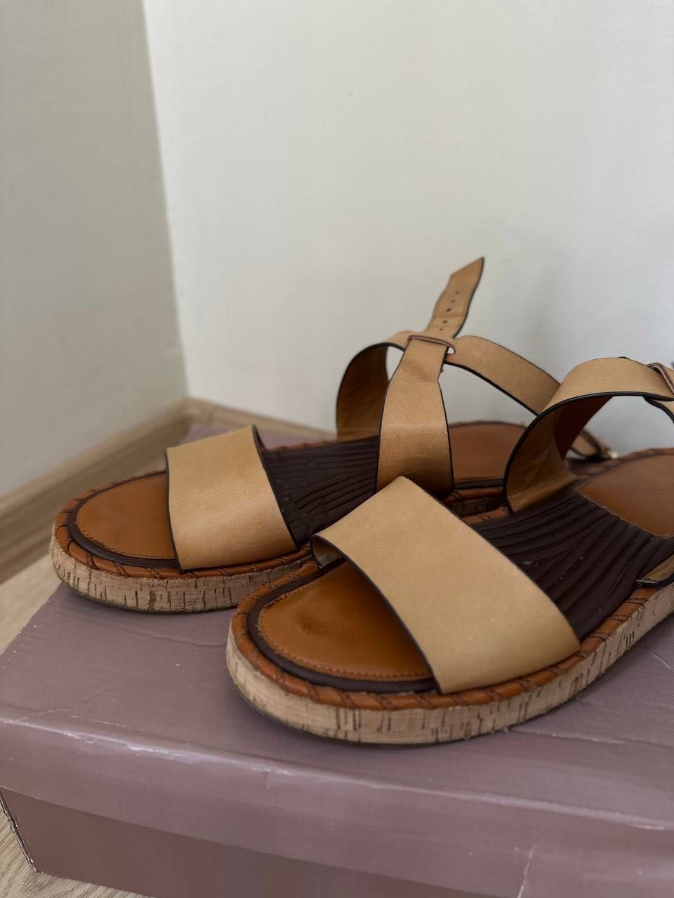 Кожени сандали от Franco Sarto
