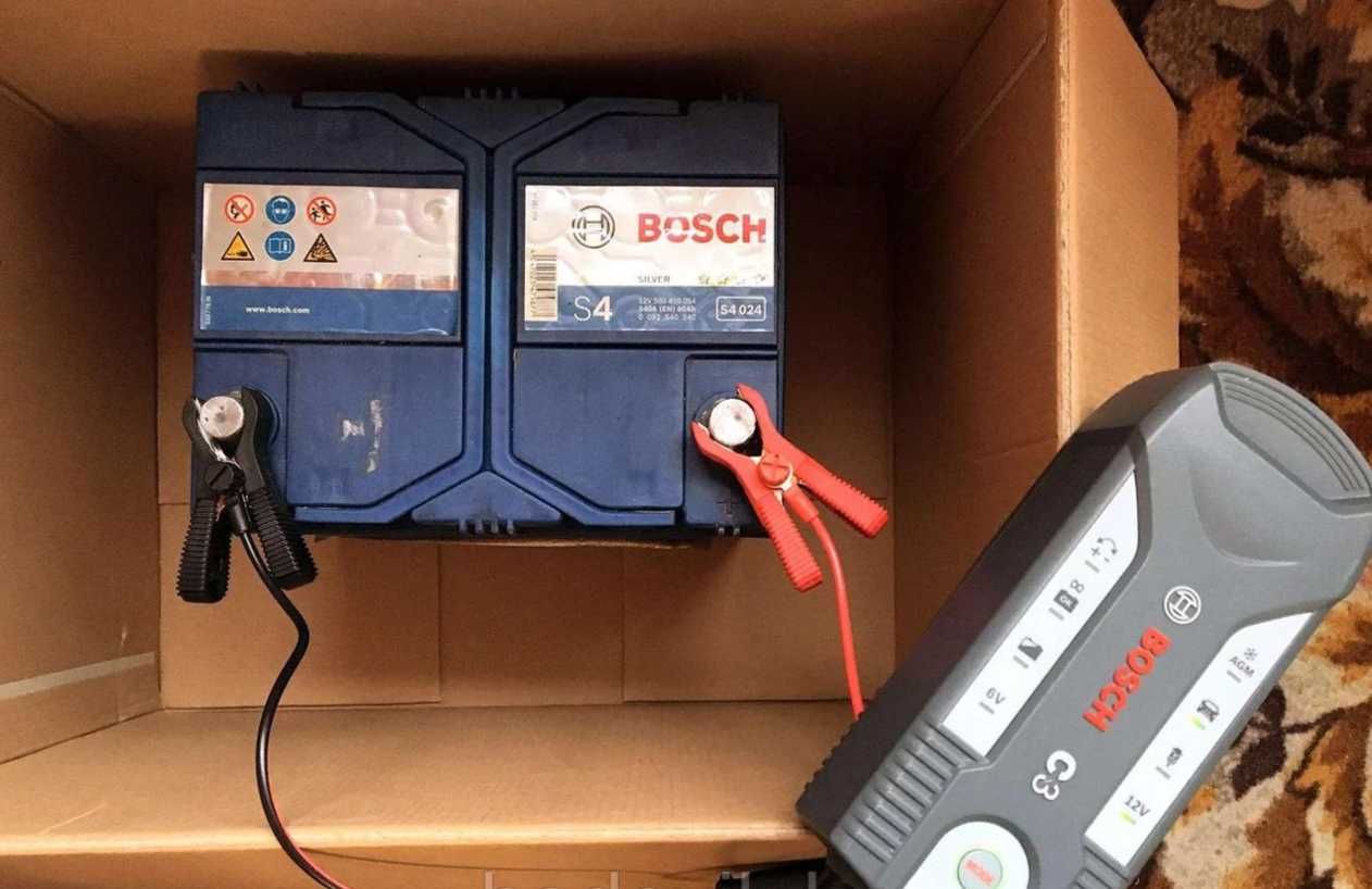 Зарядное устройство BOSCH C3 6/12V