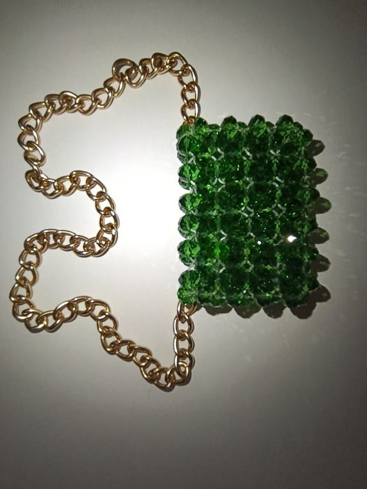 Сумочка из бусин миниатюрная