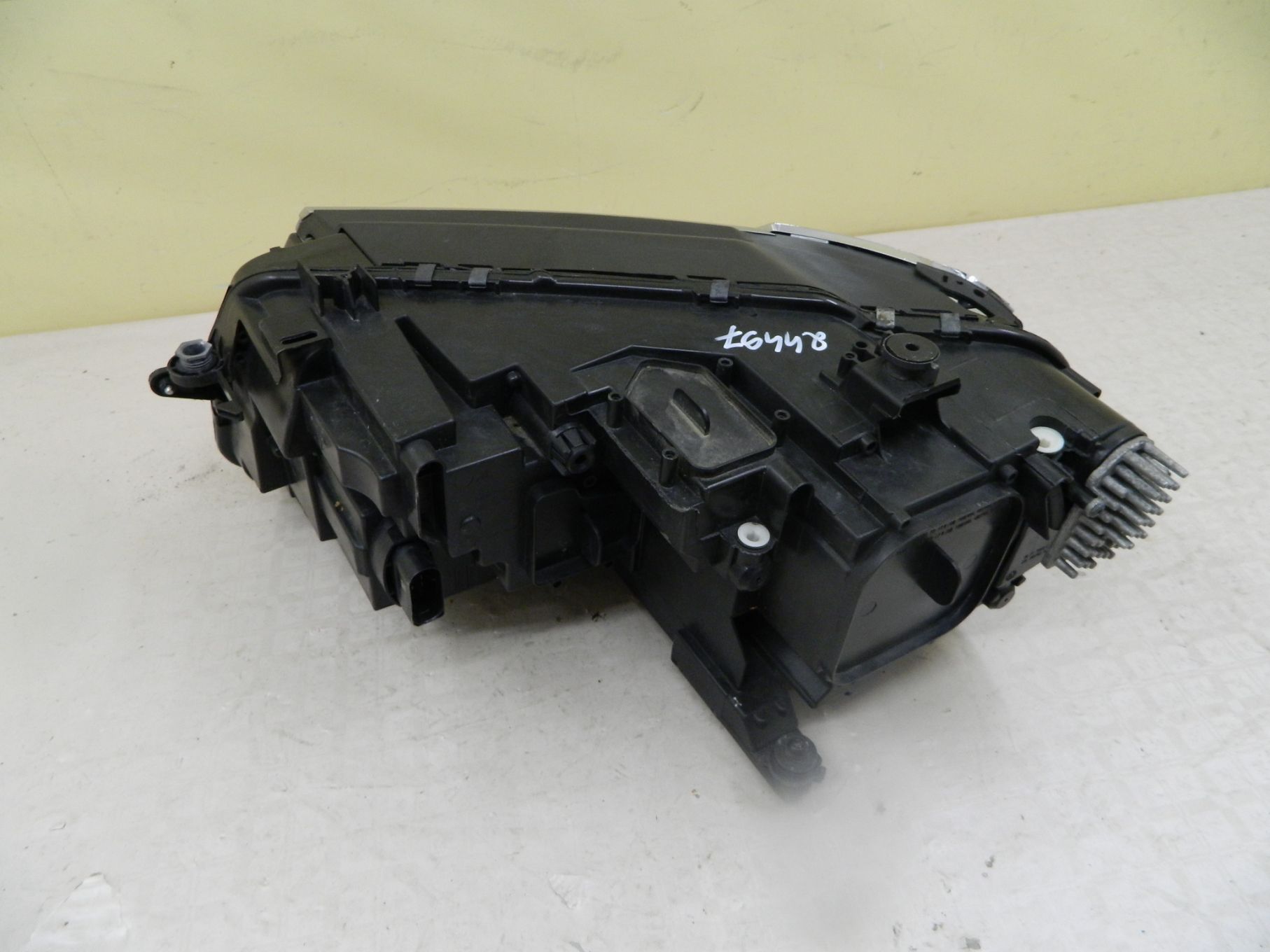 Far dreapta VW Tiguan FULL LED, 2016, 2017, 2018, 2019, 2020.