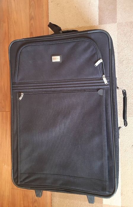 Голям куфар Forecast