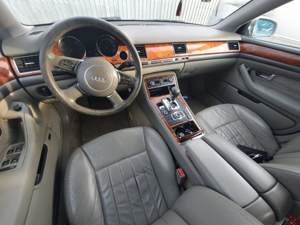 Dezmembrez Audi A8 D3 motor 3.0tdi 171kw 233cp ASB cutie de viteze automata cod GZV 4x4 dezmembrari