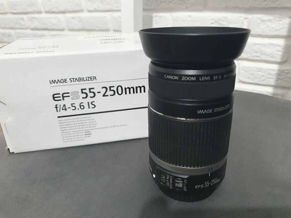 Фотообектив за Canon EF S 55-250 mm f/4-5.6 IS