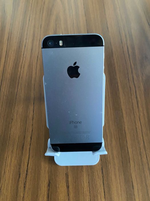 iPhone SE varianta 2016