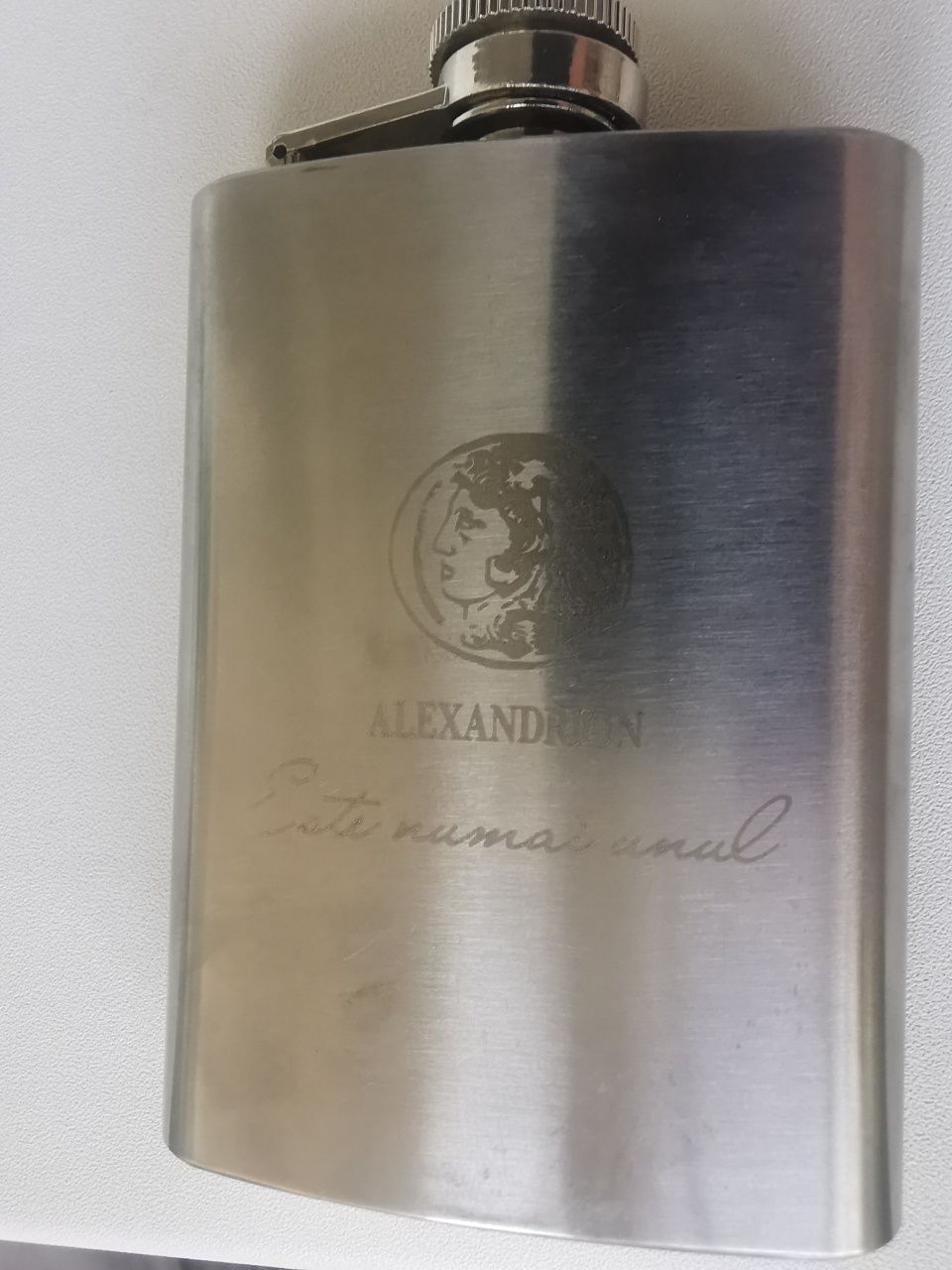 Botelcuta Alexandrion Recipient whiskey coniac / Plosca Alexandrion