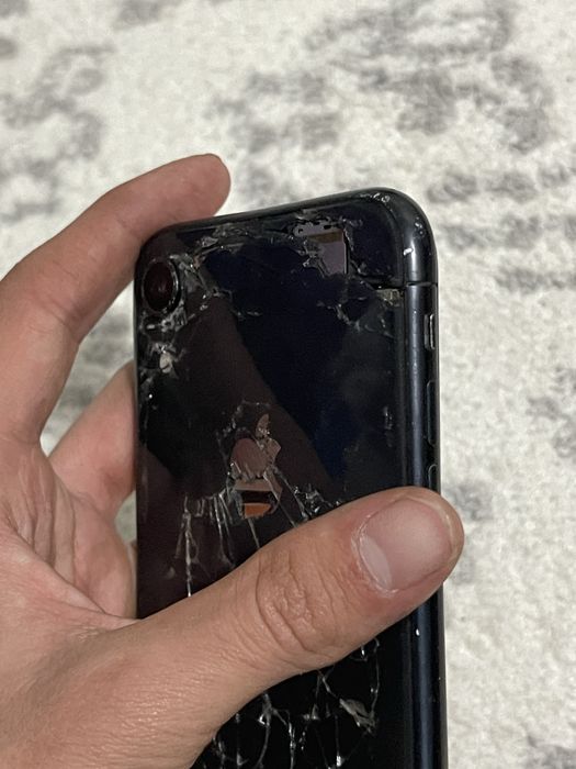Iphone Xr срочна